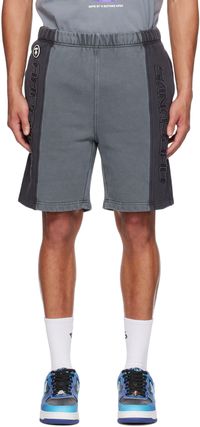 AAPE by A Bathing Ape Short gris à écusson à logo