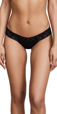 Hanky Panky Petite Signature Lace Low Rise Thong Black One Size