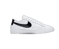 Nike - Baskets basses - Taille 42 - Blanc