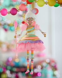 8.5" Brown Lickowish Ornament