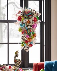 Confetti Christmas Swag