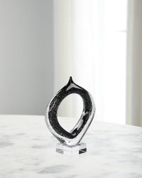 Loop Sculpture, Medium