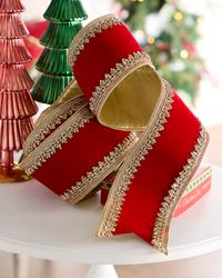 Jewel Countess Trimmed Velvet Ribbon, 4"W x 5 Yards