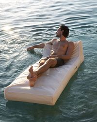 Luxe Lie-On Inflatable Lounger