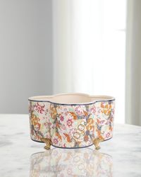 Tobacco Leaf Quatrefoil Planter