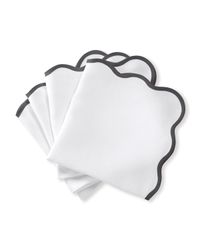 Casual Couture Scallop Napkins, Set of 4