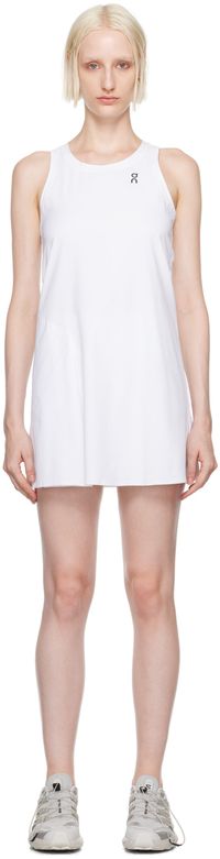 On Ensemble de short et robe de tennis blanc