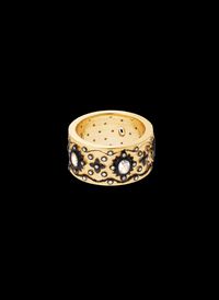 Hipanema - Bague dorée en cuivre style gothique avec strass - Taille 56 - Doré
