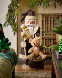 x Steiff Giant Steiff Santa Nutcracker