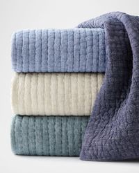 Vivada Coverlet, Queen
