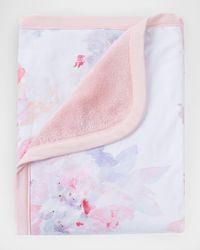 Prim Jersey Cuddle Blanket