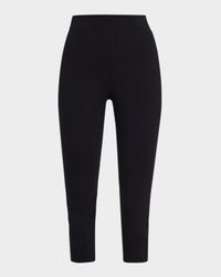 Dee Pull-On Capri Pants