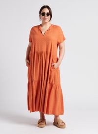 Mat Fashion - Robe longue à broderie en viscose - Taille 50 - Orange