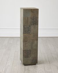 Navigator Pedestal