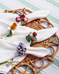 Meadow Walk Floral Napkin Rings, Set of 4