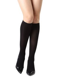 Women's Perfect Opaque Comfort Knee High Socks - Black