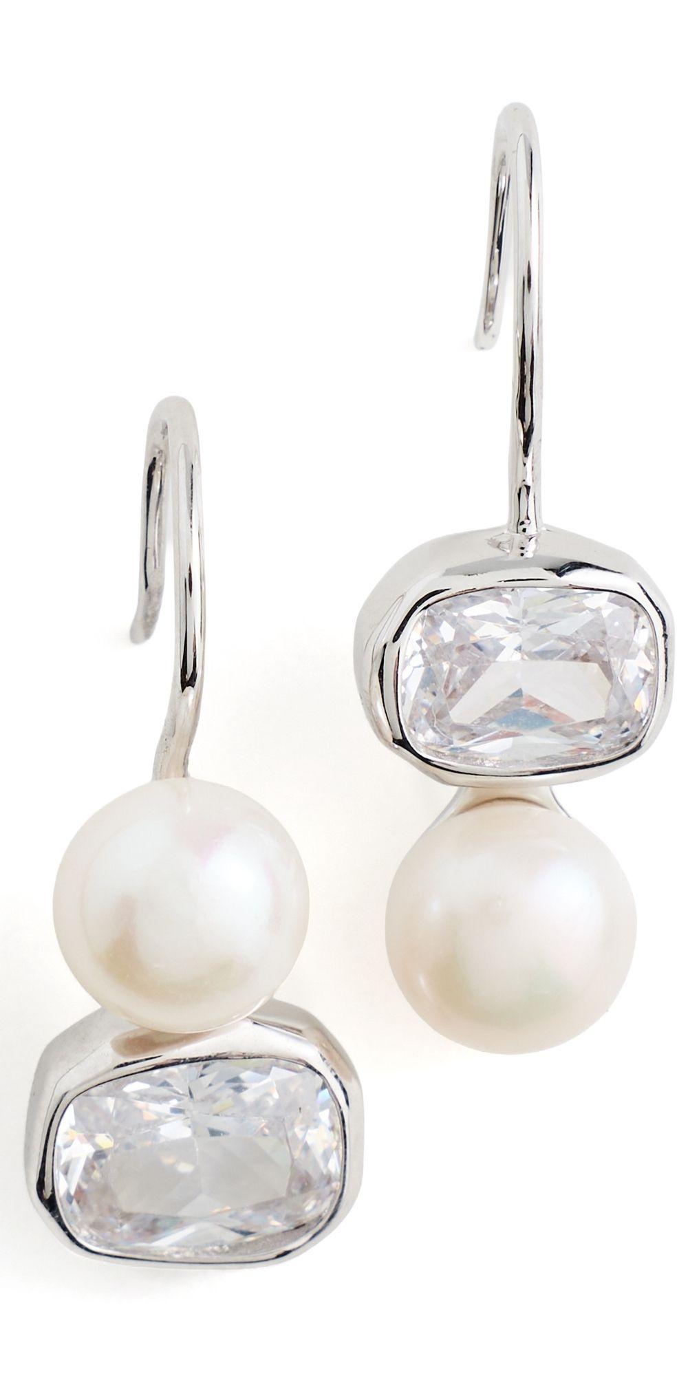 SHASHI Clemence Reverse Stud Pearl One Size