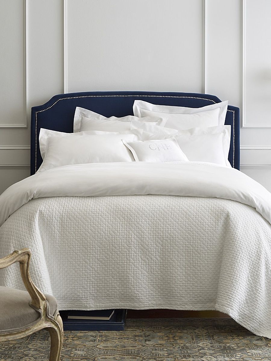 Juliet Egyptian Cotton King Matelasse Coverlet - Size Queen