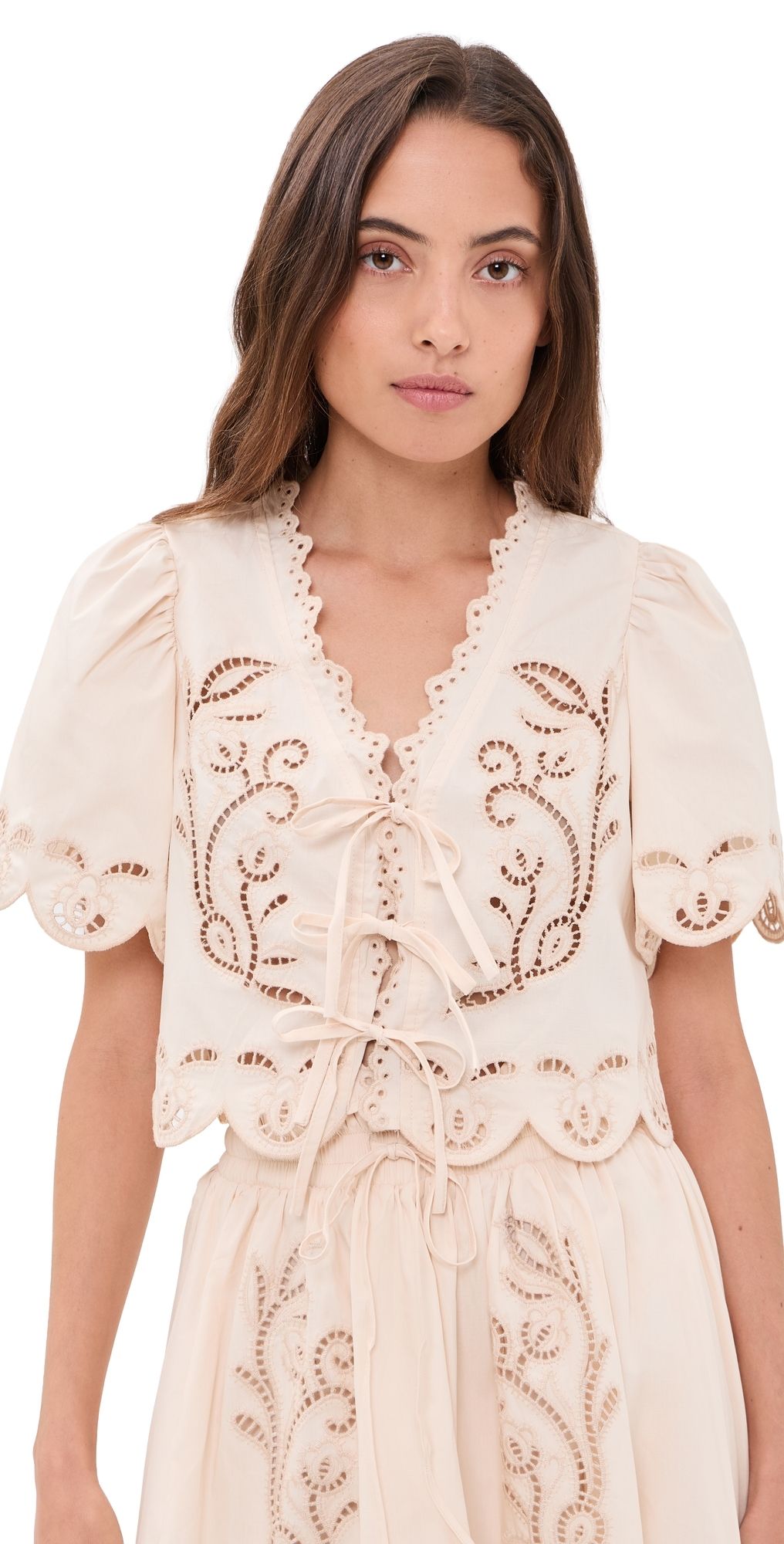 Moon River Short Sleeve Embroidered Eyelet Front Tie Top Cream L