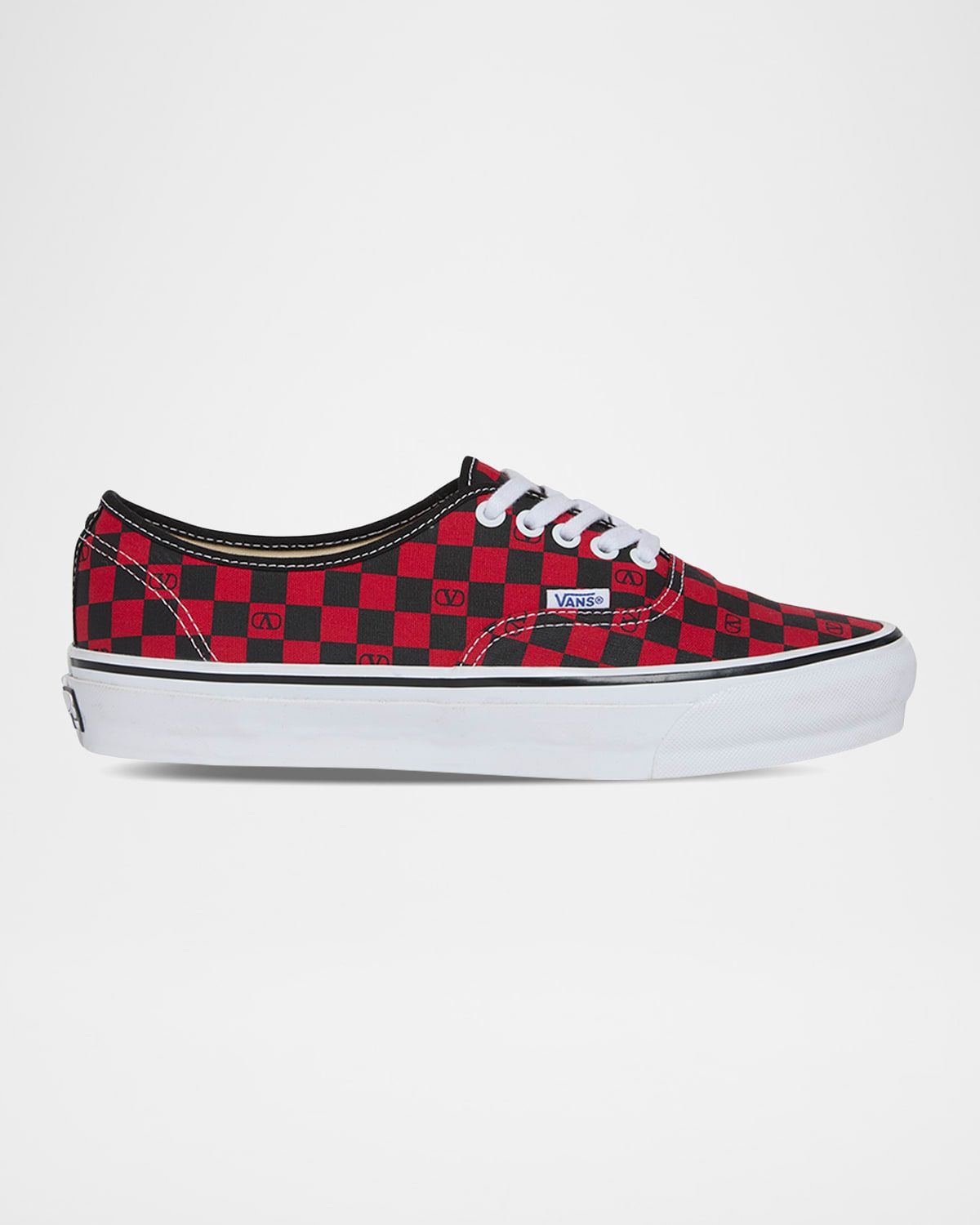 x Vans Men & apos;s Tess St VLogo Check Canvas Low-Top Sneakers