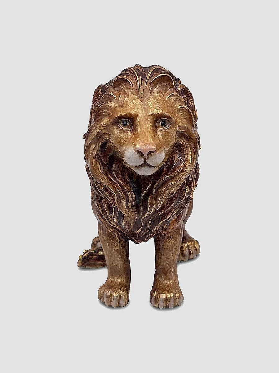 Safari Mira Majestic Lion Box