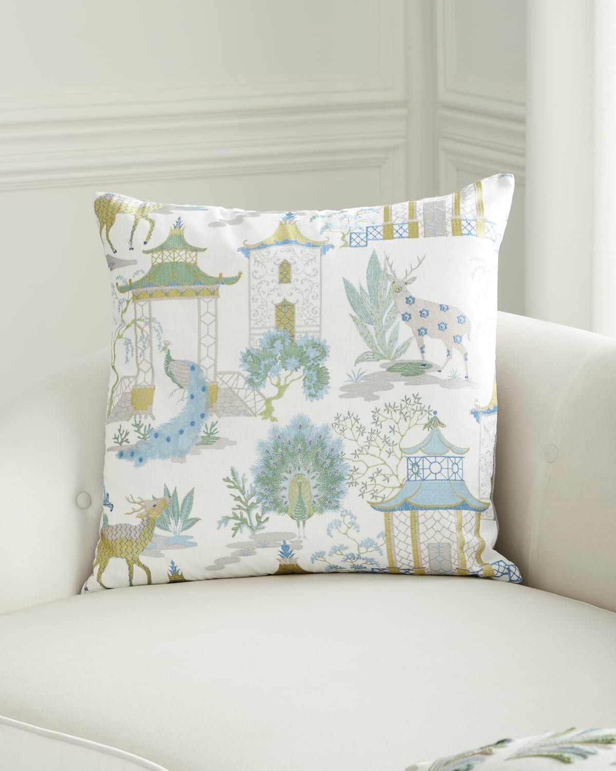 Pelhaven Pillow, 24" Square