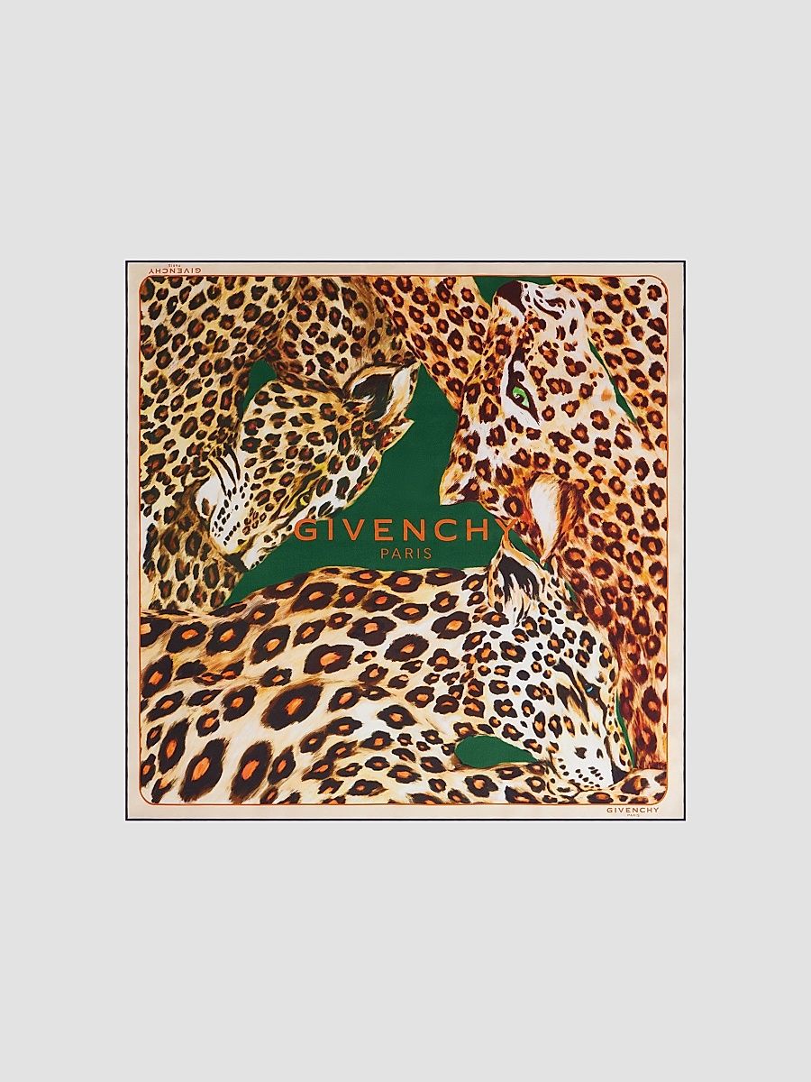 Givenchy Women's Square in Silk with Leopards Print - Green Multi