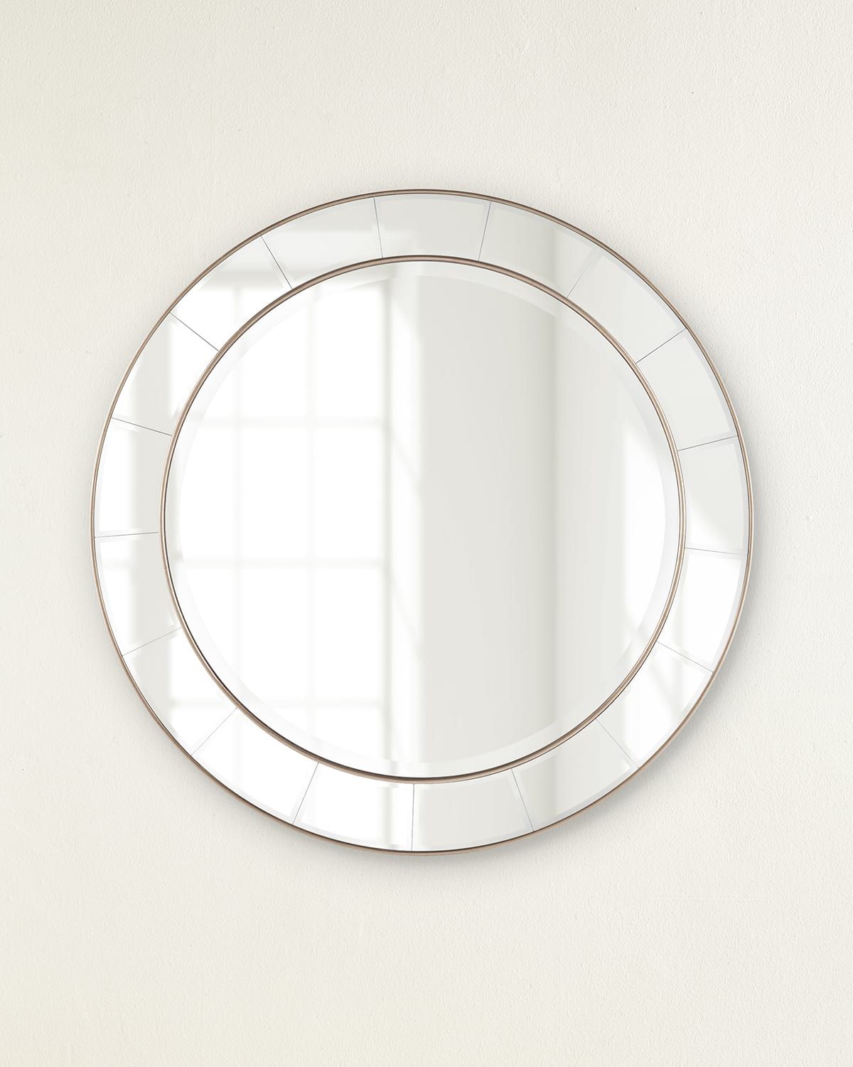 Discus Mirror