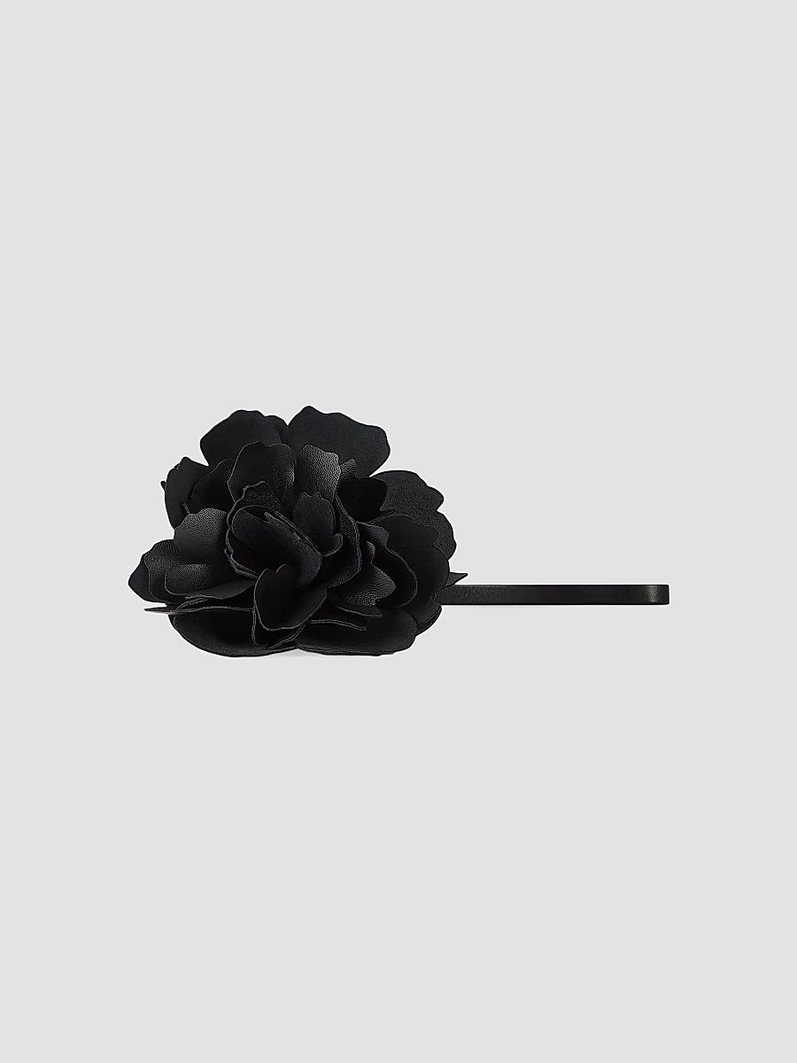 Givenchy Women's Small Rose Petals Charm in Nappa Leather - Black