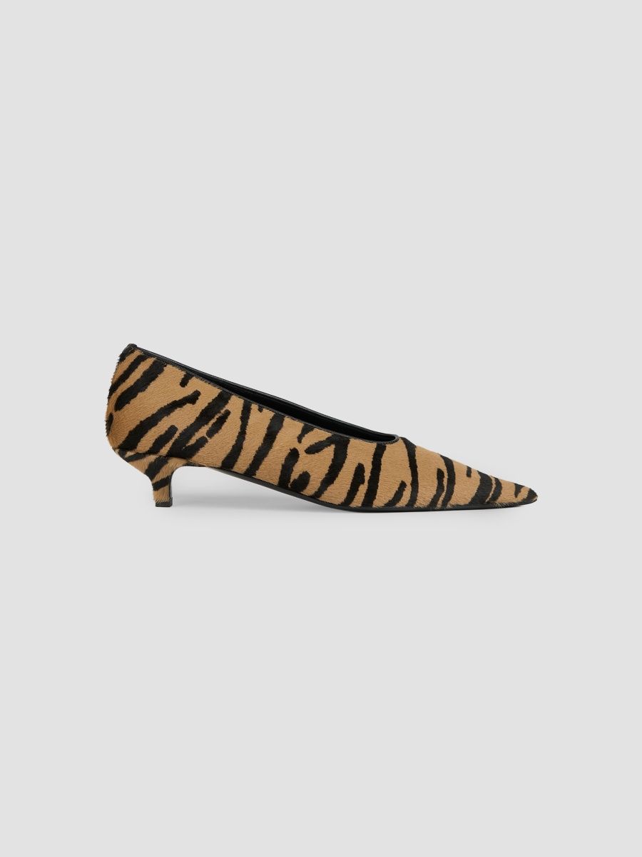 Toteme Women's Sharp 35MM Tiger-Print Calf Hair Kitten-Heel Pumps - Tiger - Size 12