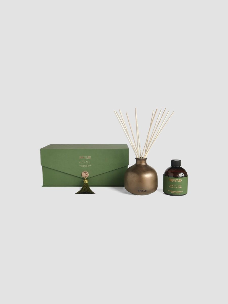 Blueme Festive Noble Fir & Amber Reed Diffuser Set