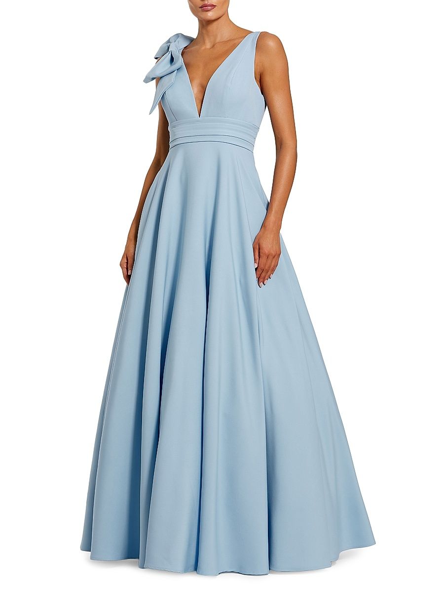 Women's Crepe Sleeveless V-Neck Gown - Powder Blue - Size 16