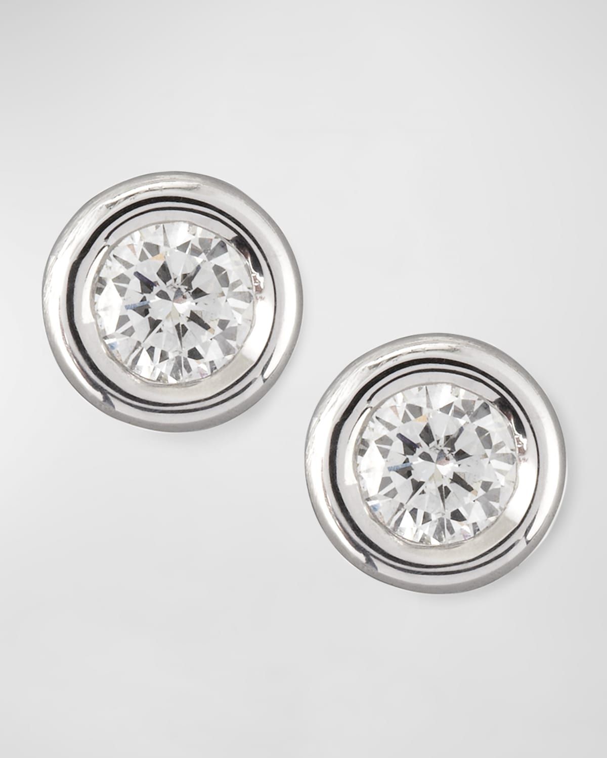 18k Gold Diamond Solitaire Stud Earrings
