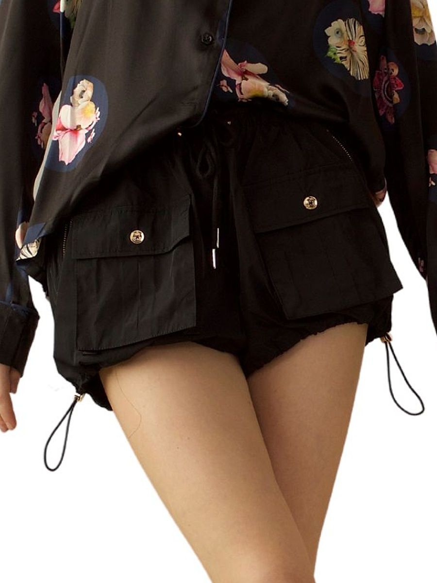 Women's Drawstring Shell Cargo Bloomers - Black - Size Small