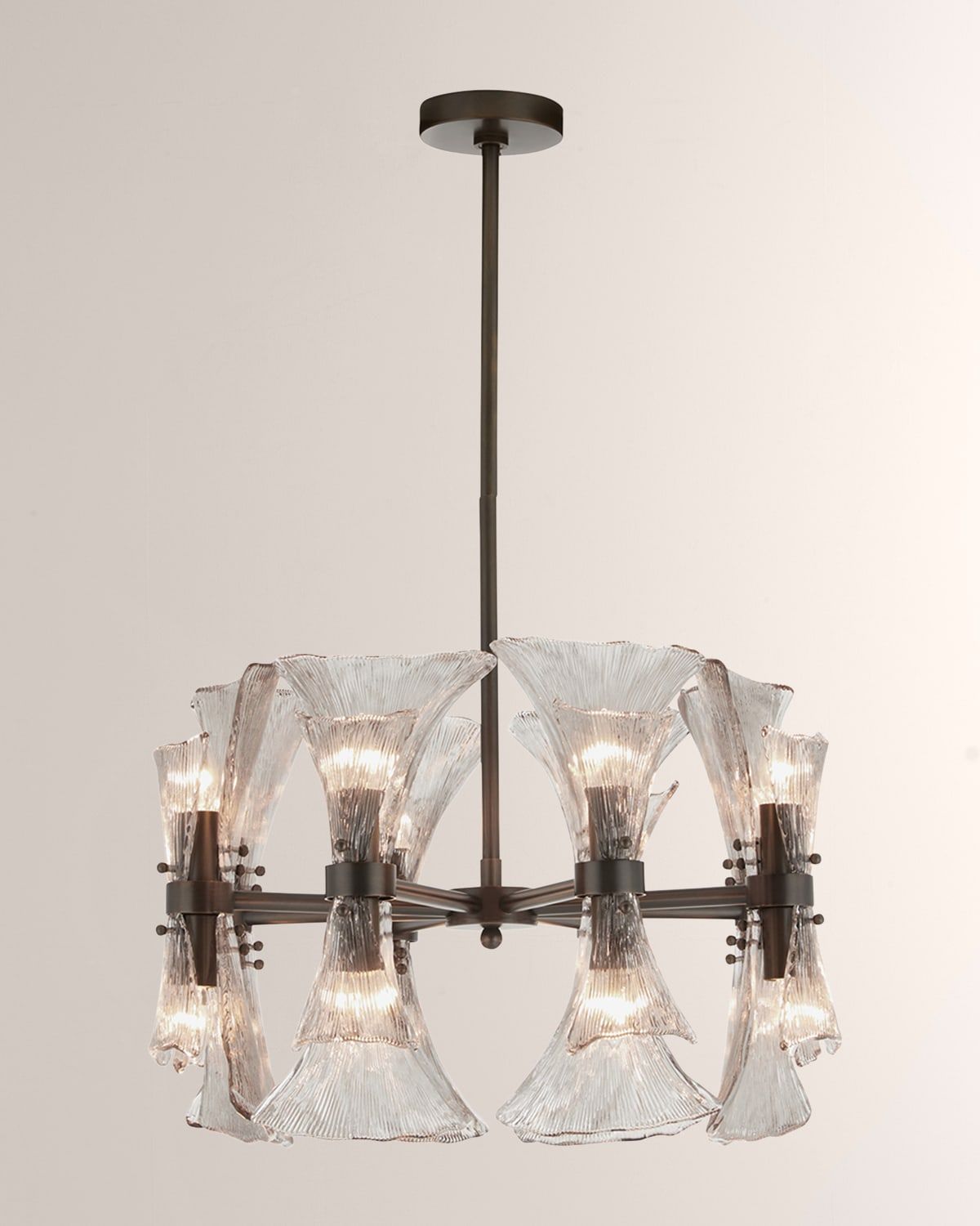 Gwendolyn 24" 16-Light Chandelier