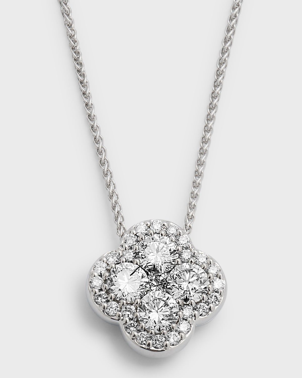 18k White Gold Diamond Pendant Necklace