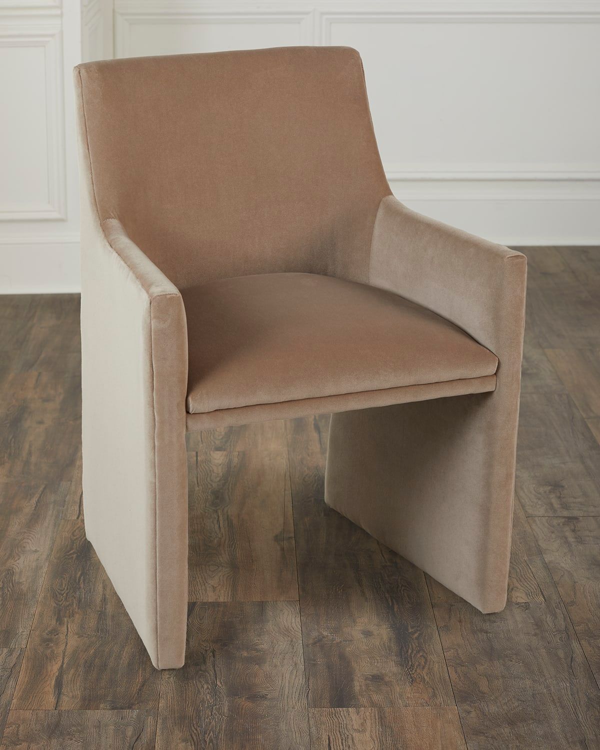 Everly Dining Arm Chair