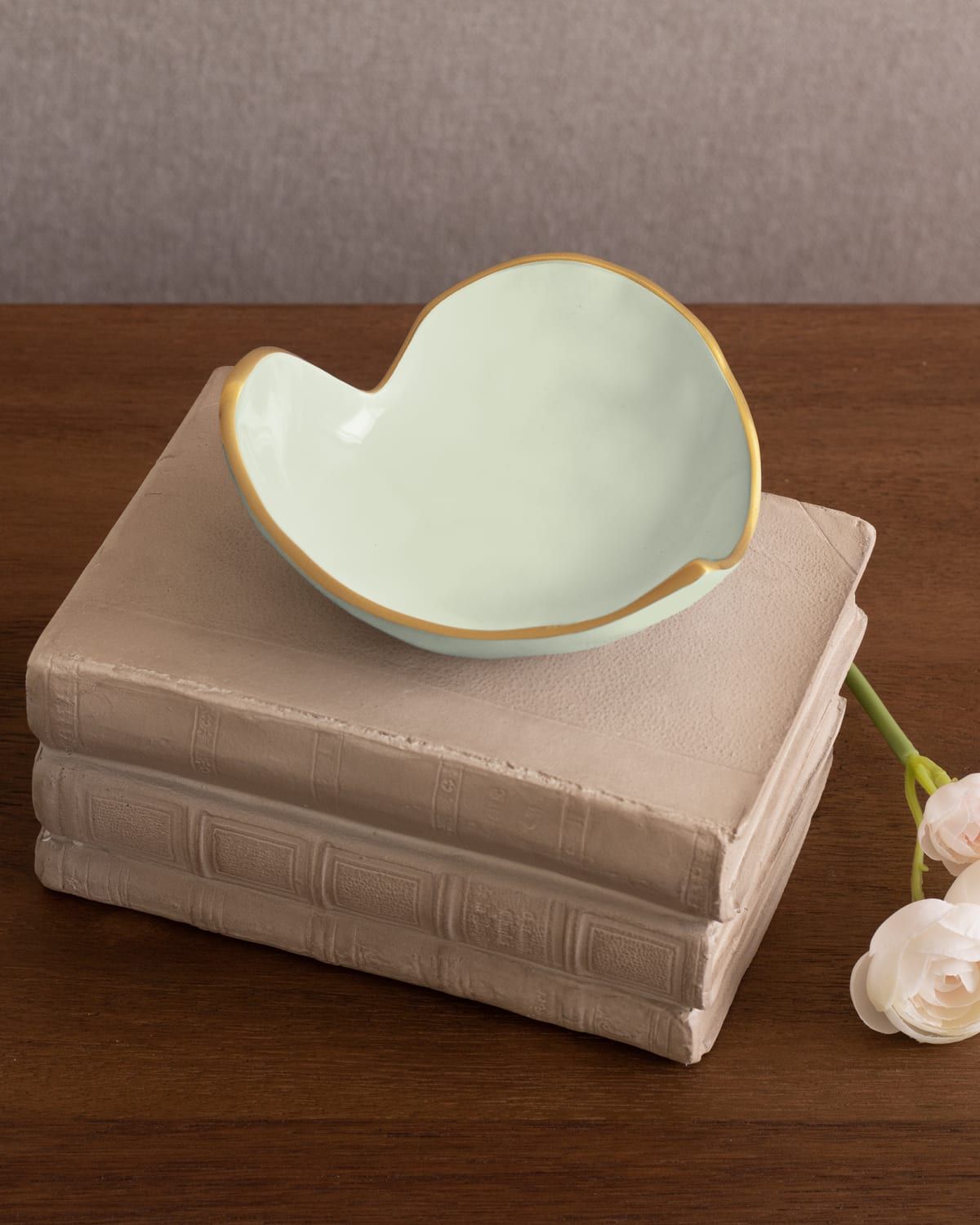 Encanto Soho Mini Heart Catchall