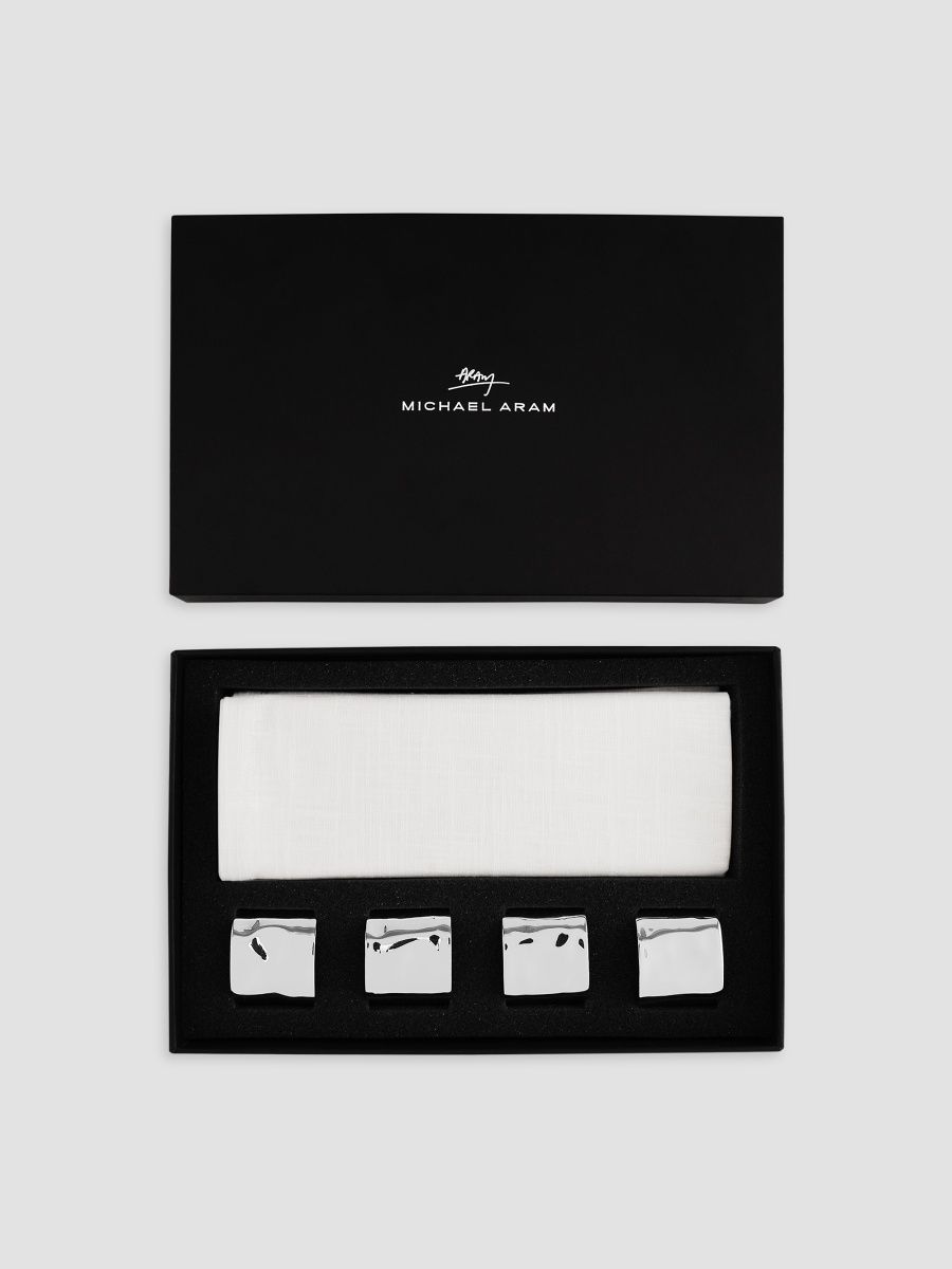 Michael Aram Reflective 8-Piece Napkin Ring & Napkin Gift Set