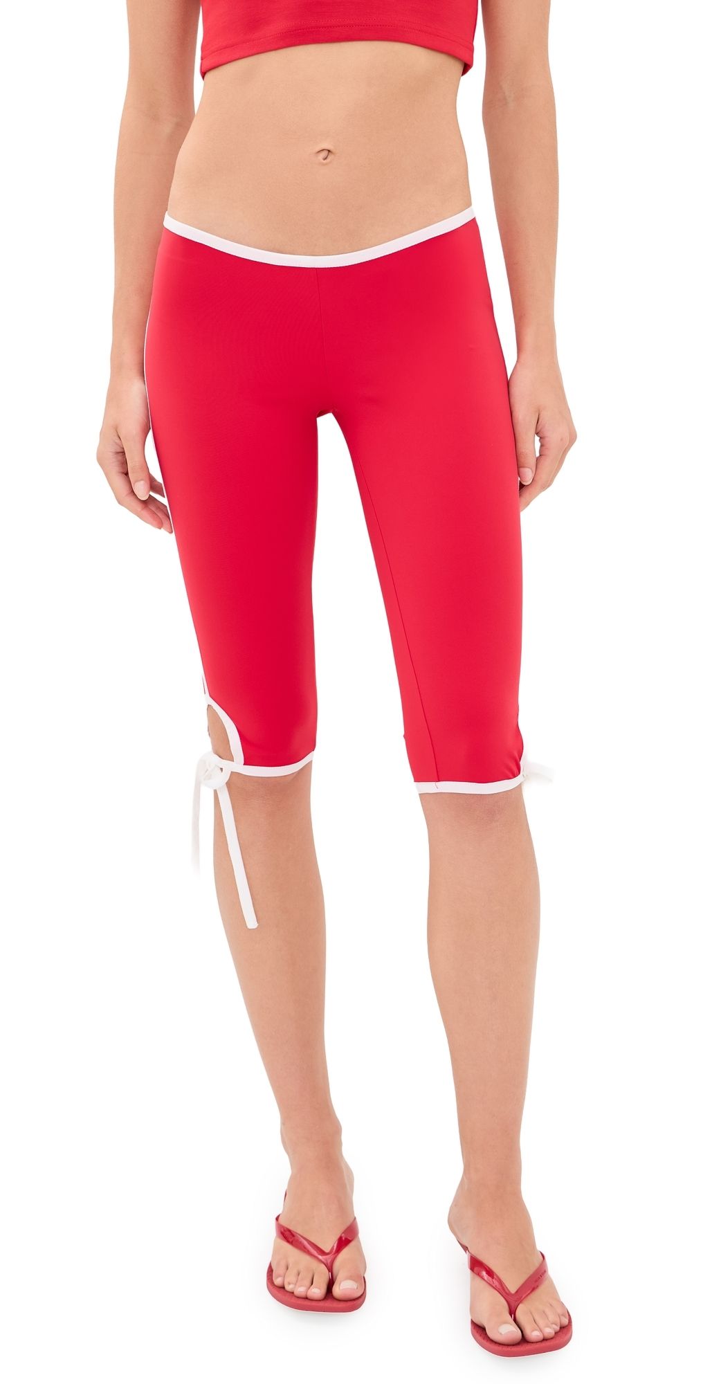 Lioness Sunset Capri Leggings Crimson XXS