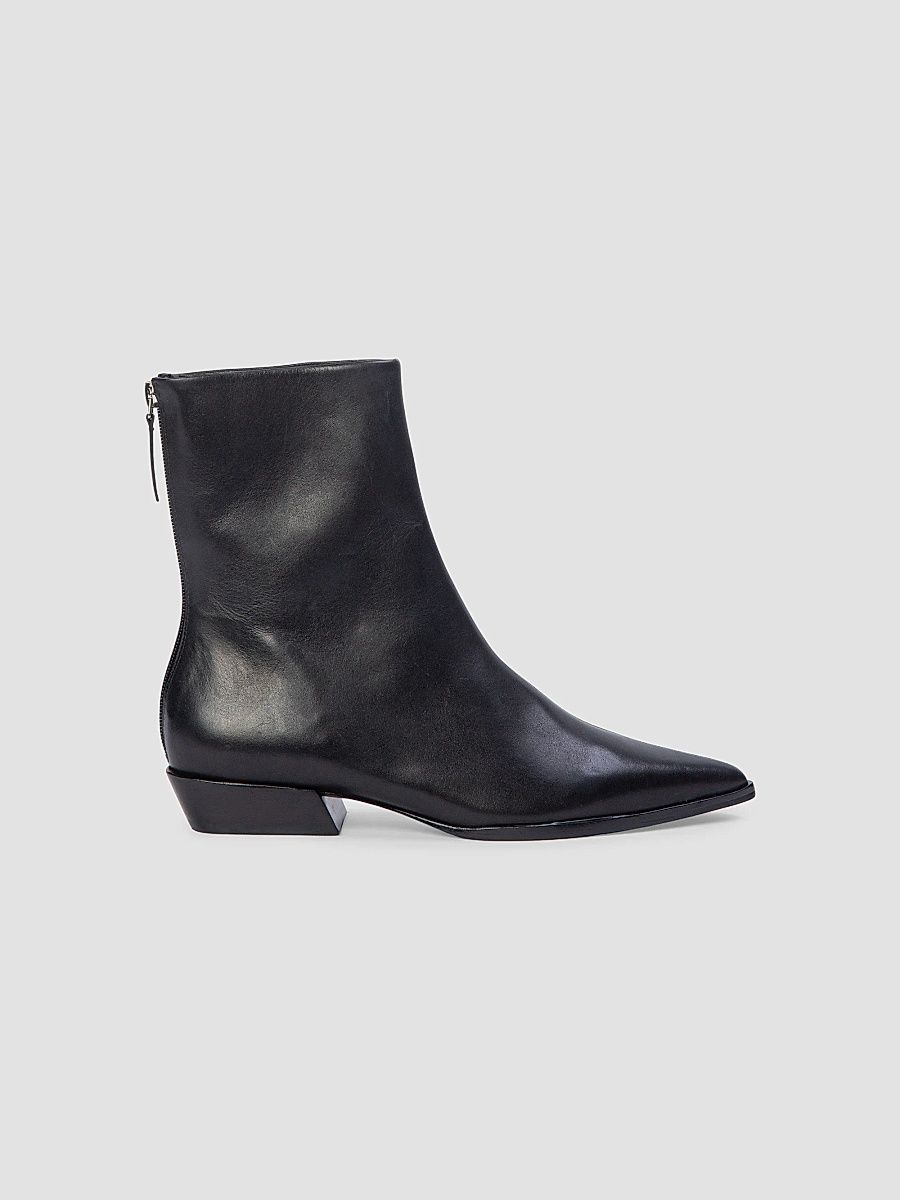 Women's Esme 30MM Boots - Black Leather - Size 5