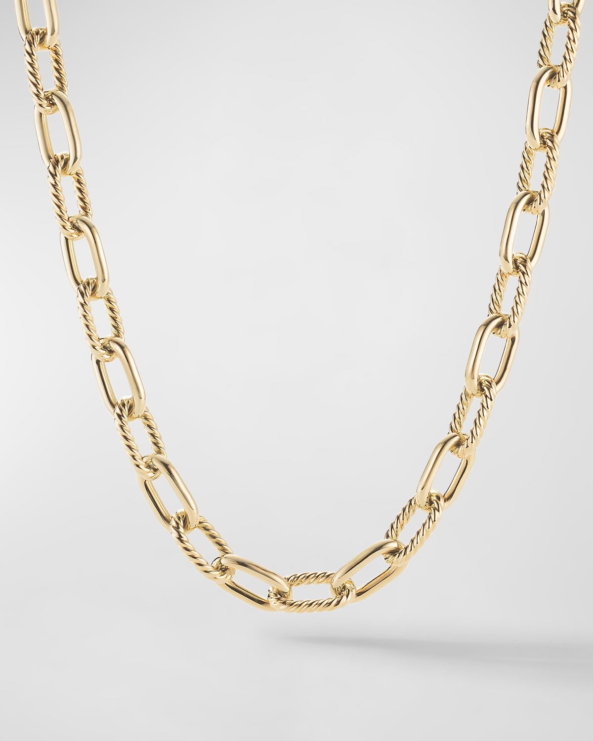 DY Madison Chain Necklace in 18K Yellow Gold, 11mm