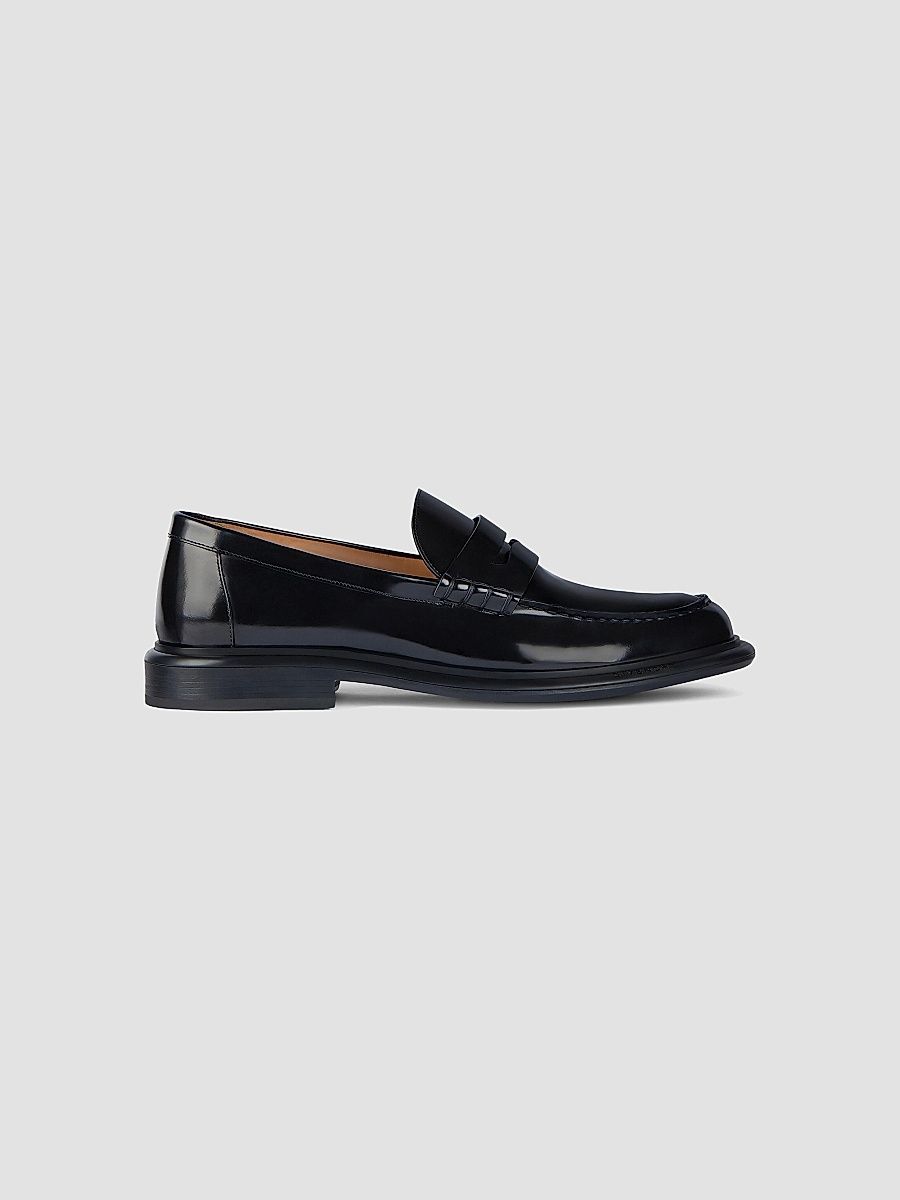 Givenchy Men's Gent Loafers in Brushed Leather - Black - Size 13