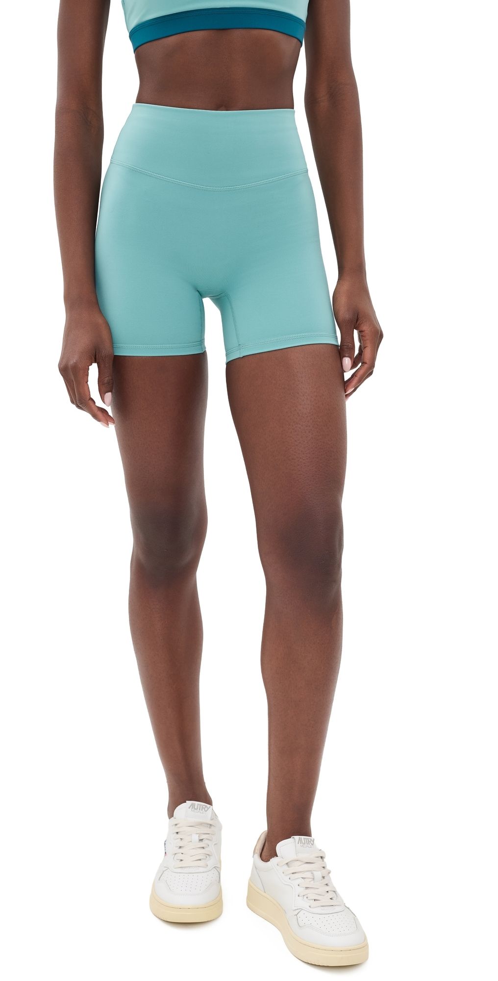 FORM Core Shorts Mist M