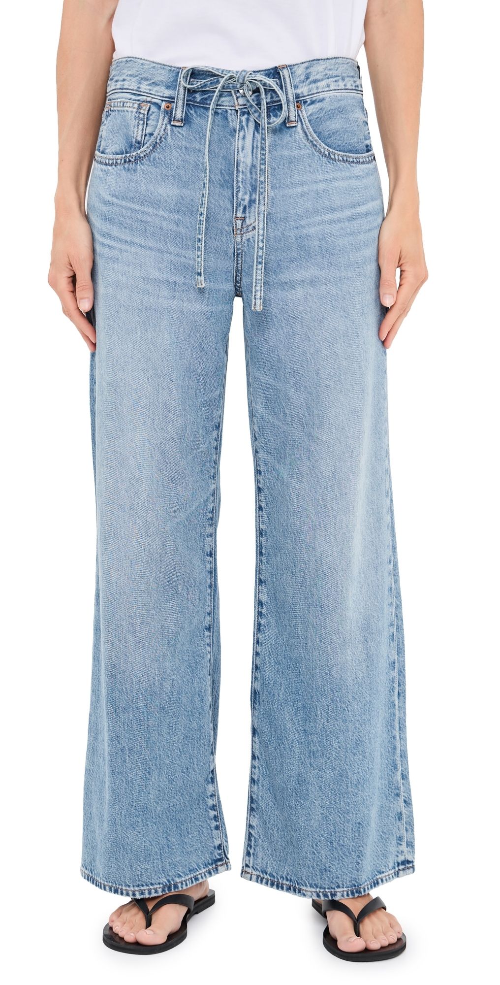 Madewell The Petite Ultimate Wide-Leg Jean in Airy Denim RAEBROOK WASH 25