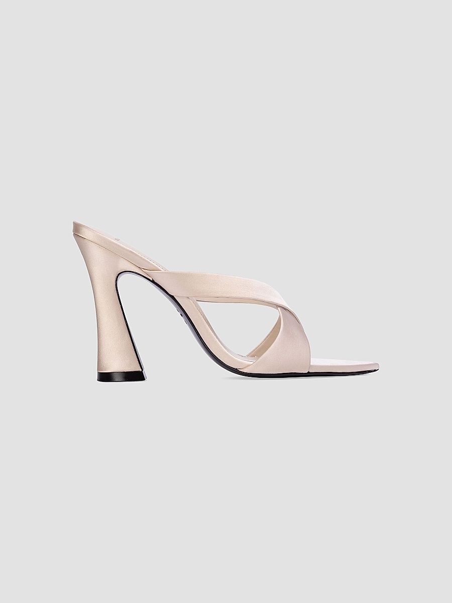 Black Suede Studio Women's Zoey 100MM Satin Sandals - Champagne Satin - Size 11