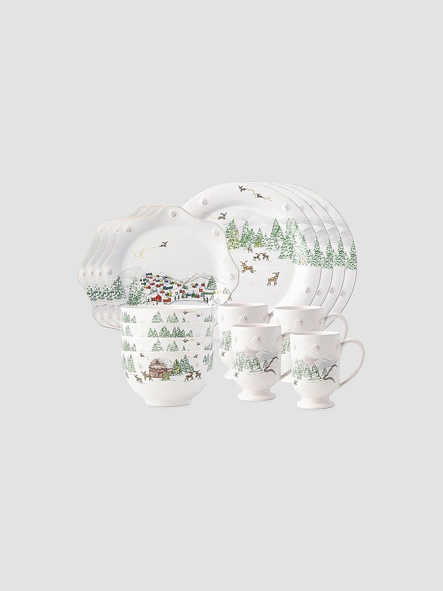 Berry & Thread North Pole 16-Piece Place Setting