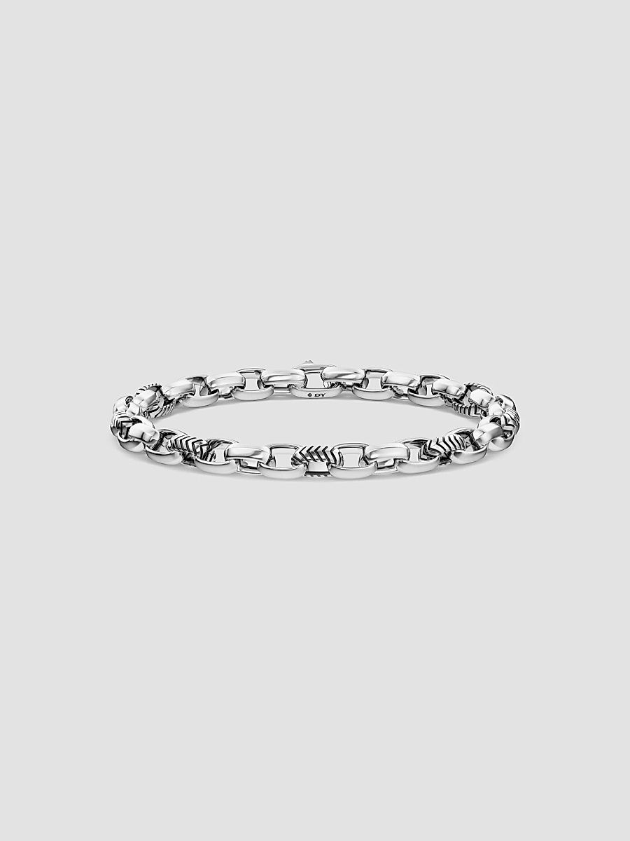 Men's Chevron Oval Link Bracelet in Sterling Silver, 7MM - Silver - Size Medium