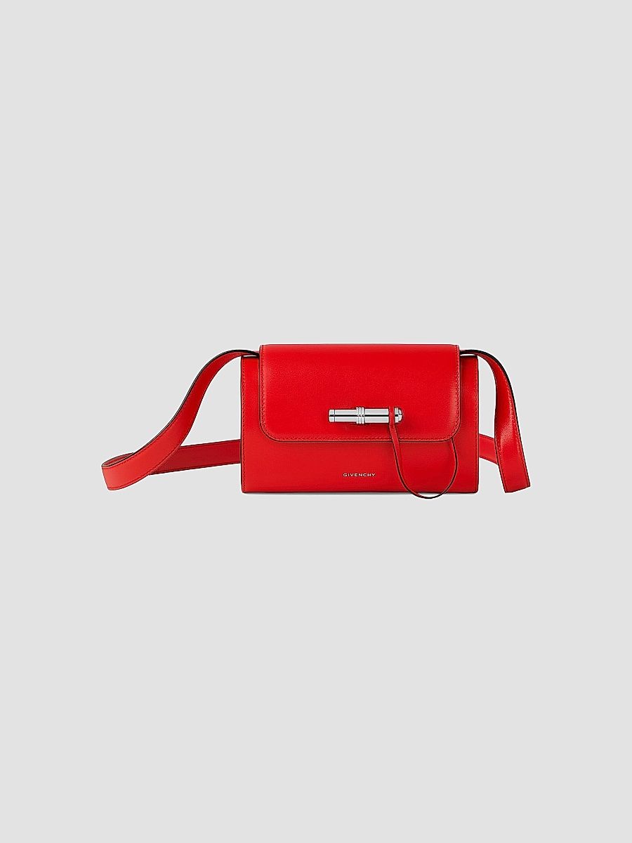 Givenchy Women's Pout Small Shoulder Bag in Leather - Deep Red
