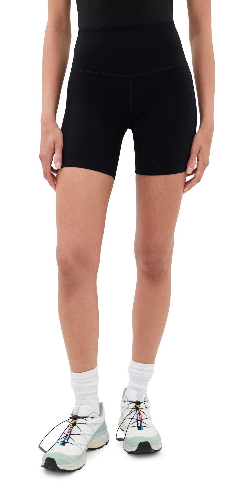 Splits59 Airweight High Waist Pocket Shorts 6 Black L